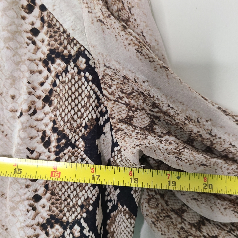 Joie Talin Brown & Cream Snakeskin Print Chiffon Blouse Sz M - Picture 14 of 16